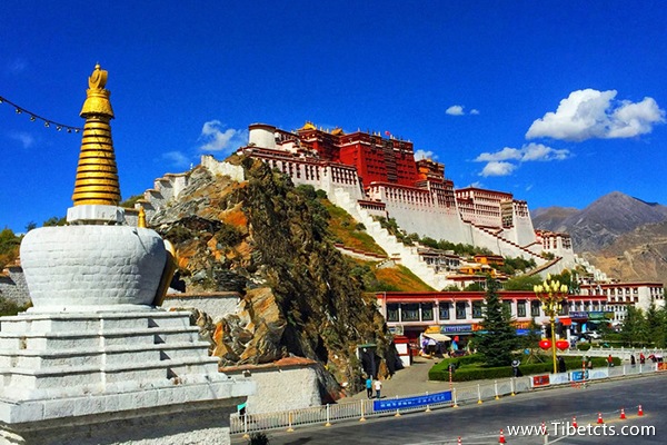 布達(dá)拉宮
