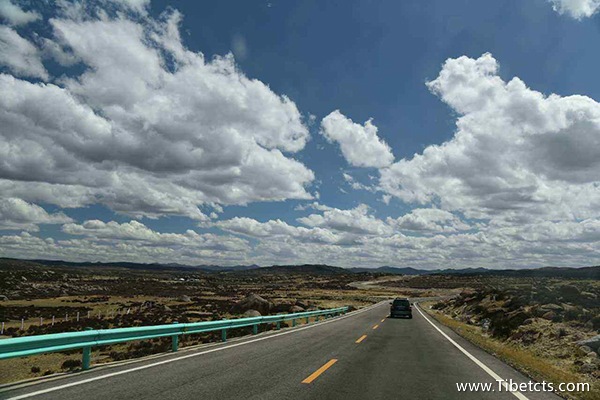 組團(tuán)去西藏旅游注意事項(xiàng)