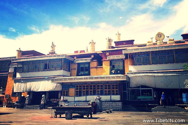 拉薩旅游必去的地方