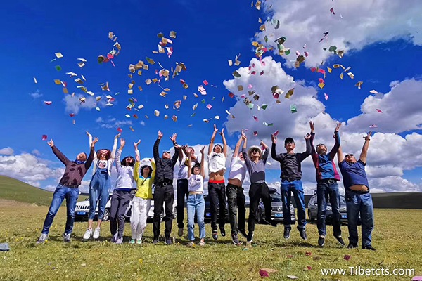 西藏租車多少錢一天