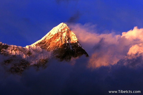 旅游西藏一般要多少錢