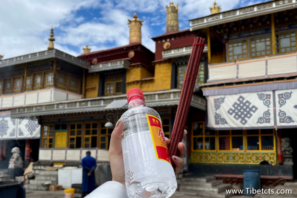 去西藏一般的寺廟可以拍照嗎