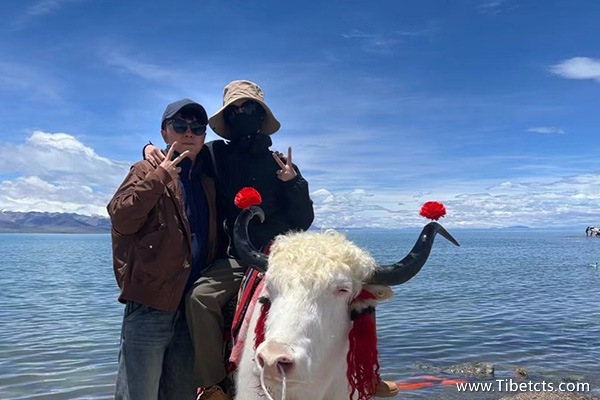 去西藏旅游報(bào)團(tuán)要多少錢