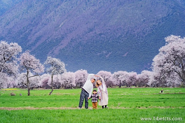 去西藏跟團(tuán)旅游攻略