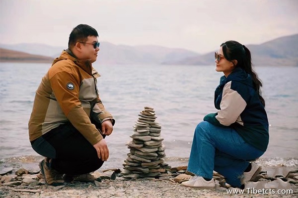 西藏12日游多少錢