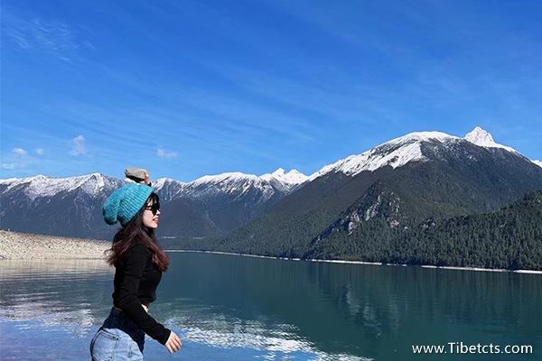 跟團(tuán)去西藏大約多少錢