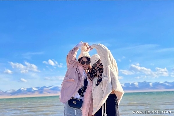 跟團(tuán)去西藏好玩嗎