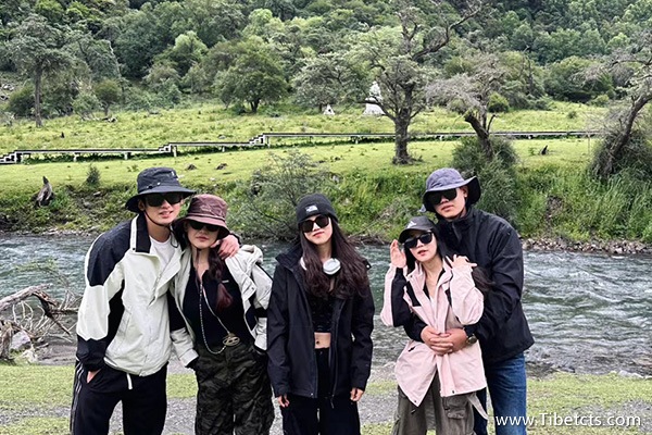 7日游西藏跟團多少錢一個人