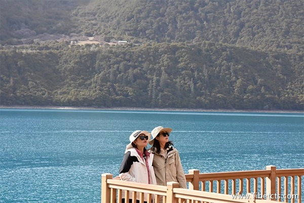 西藏8天旅游攻略路線