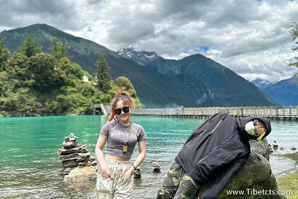 西藏報(bào)團(tuán)10日游費(fèi)用